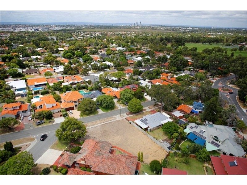 65 Queenscliffe Road, Doubleview WA 6018