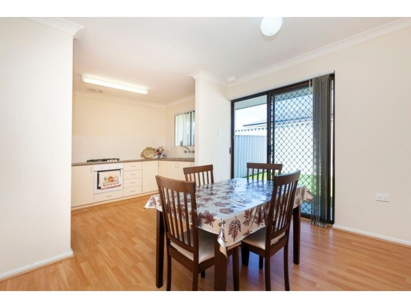 20E Roxwell Way, Girrawheen WA 6064