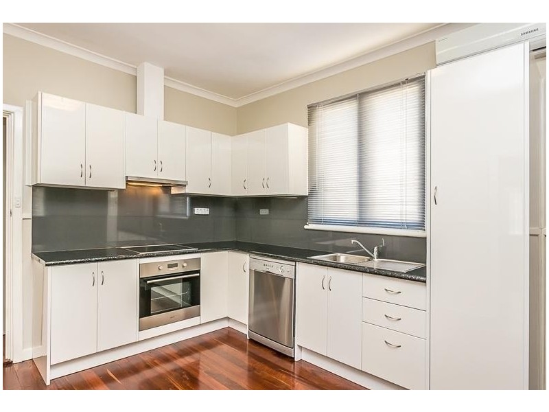 182 Ravenscar Street, Doubleview WA 6018