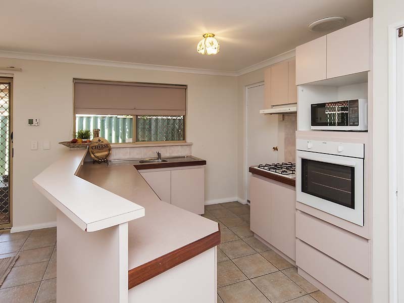 7 Wotto Gardens, Ballajura WA 6066