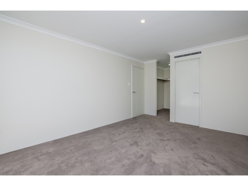 4 Vive Avenue, Craigie WA 6025