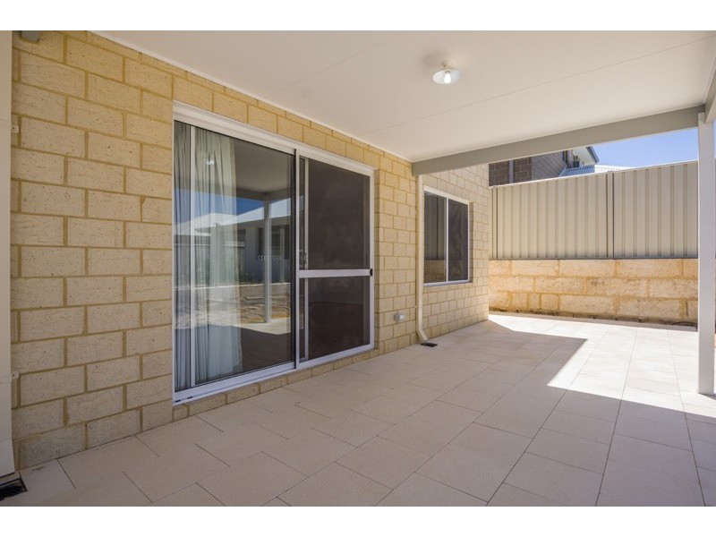 4 Vive Avenue, Craigie WA 6025