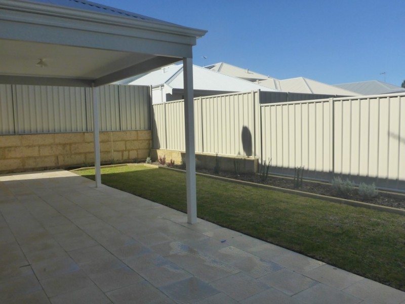 4 Vive Avenue, Craigie WA 6025