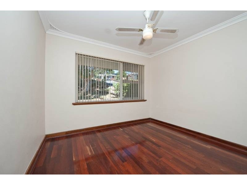 18 Coleman Way, Karrinyup WA 6018