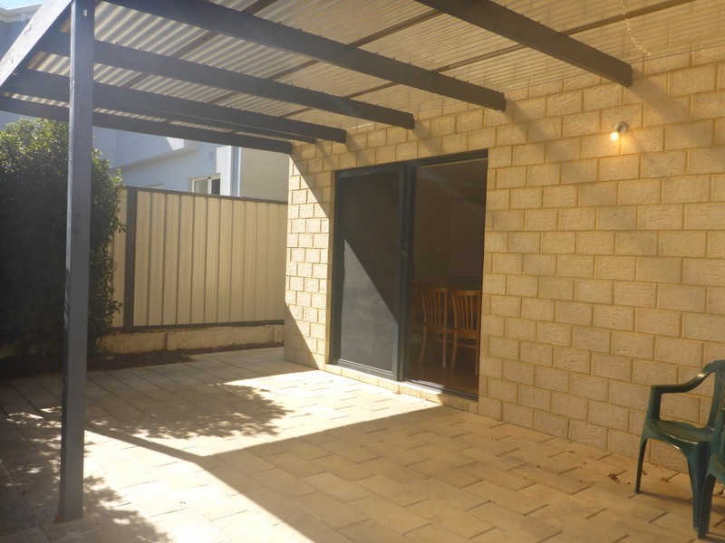 108B Huntriss Road, Karrinyup WA 6018
