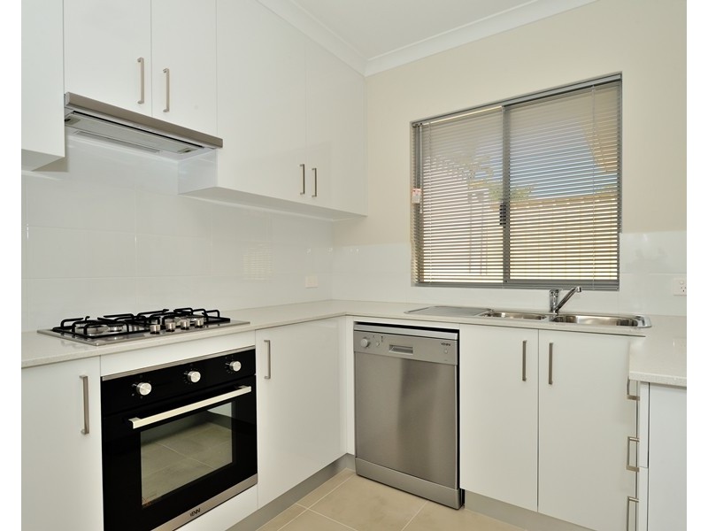 22C Selhurst Way, Balga WA 6061