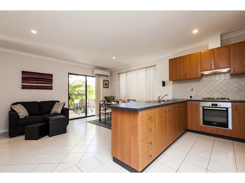 2A Battrass Place, Innaloo WA 6018