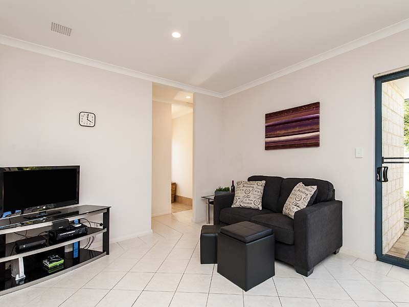 2A Battrass Place, Innaloo WA 6018