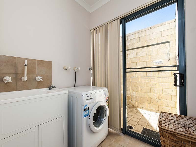 2A Battrass Place, Innaloo WA 6018