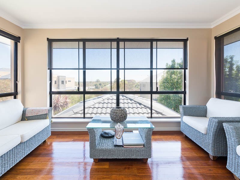 18 Ambergate Street, Karrinyup WA 6018