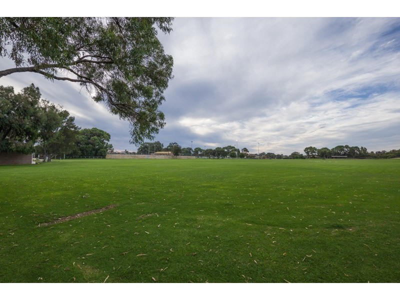64 Charles Riley Road, Trigg WA 6029