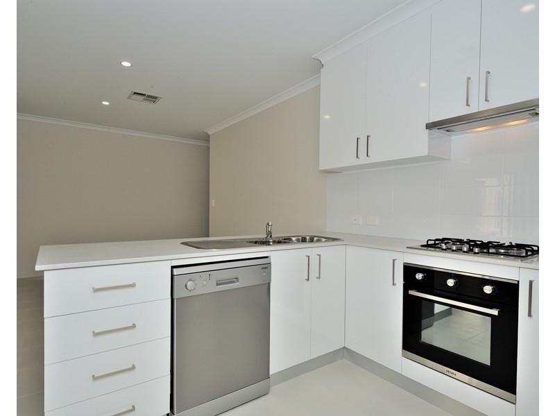 22B Selhurst Way, Balga WA 6061