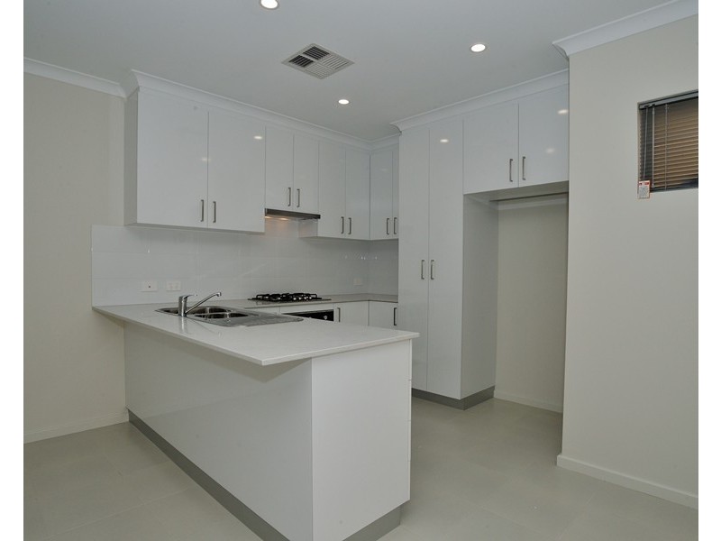 22B Selhurst Way, Balga WA 6061