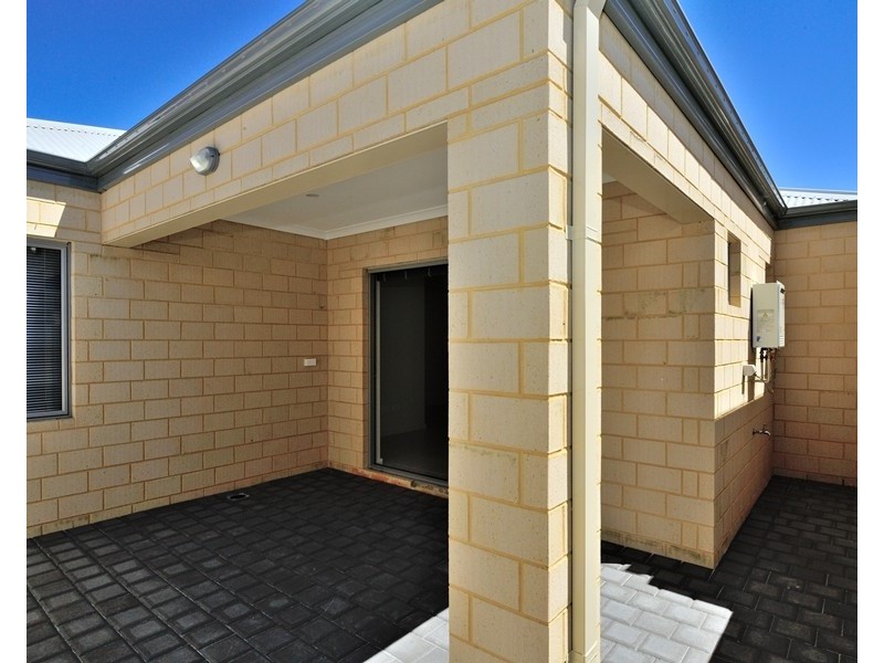 22B Selhurst Way, Balga WA 6061