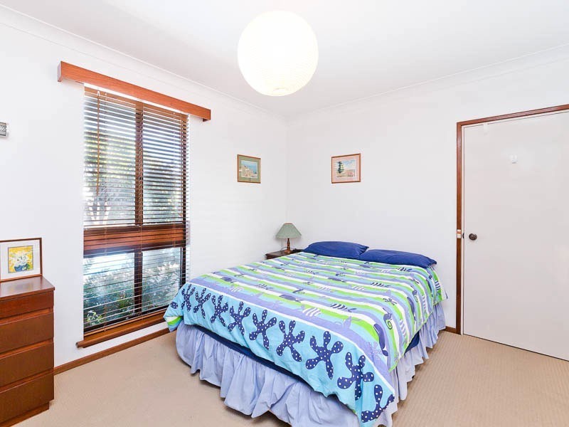 38 Dempster Road, Karrinyup WA 6018