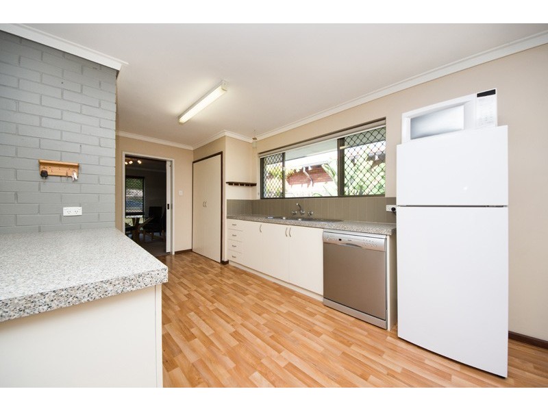 69 Vickers Street, Hamersley WA 6022