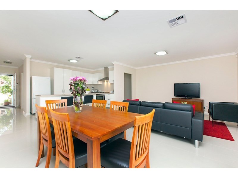 237A Ravenscar Street, Doubleview WA 6018