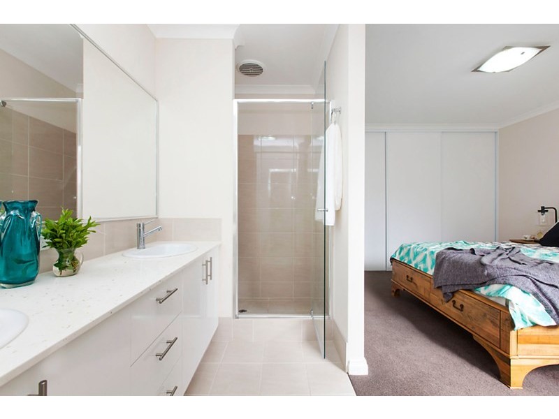 237A Ravenscar Street, Doubleview WA 6018