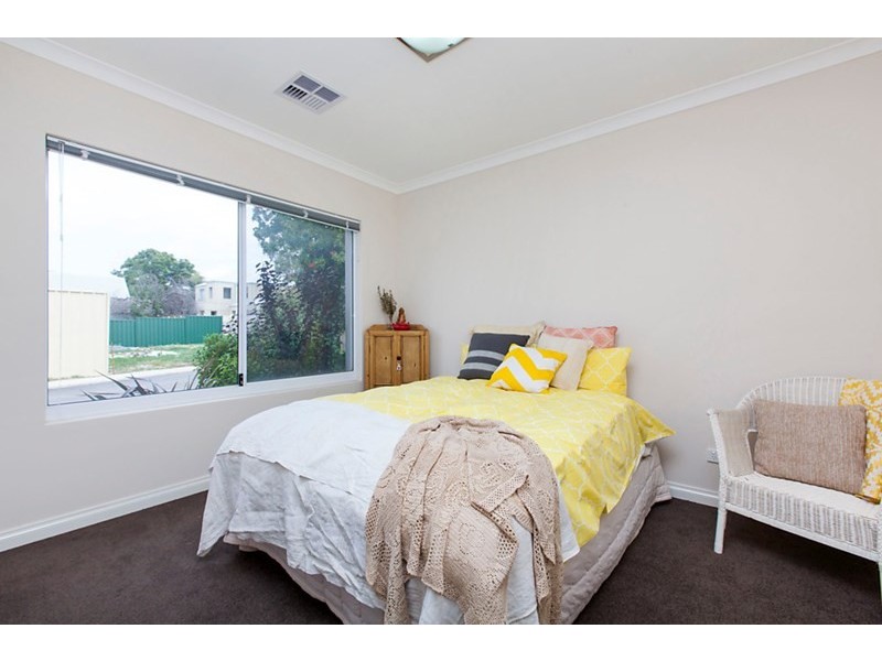 237A Ravenscar Street, Doubleview WA 6018