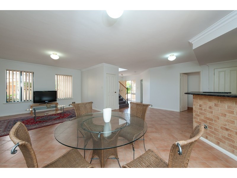 1/20 Crocker Way, Innaloo WA 6018