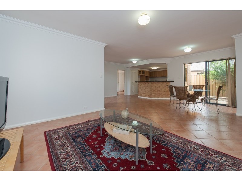 1/20 Crocker Way, Innaloo WA 6018