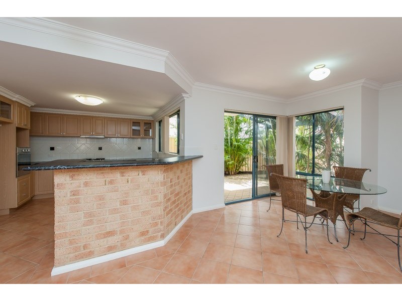 1/20 Crocker Way, Innaloo WA 6018