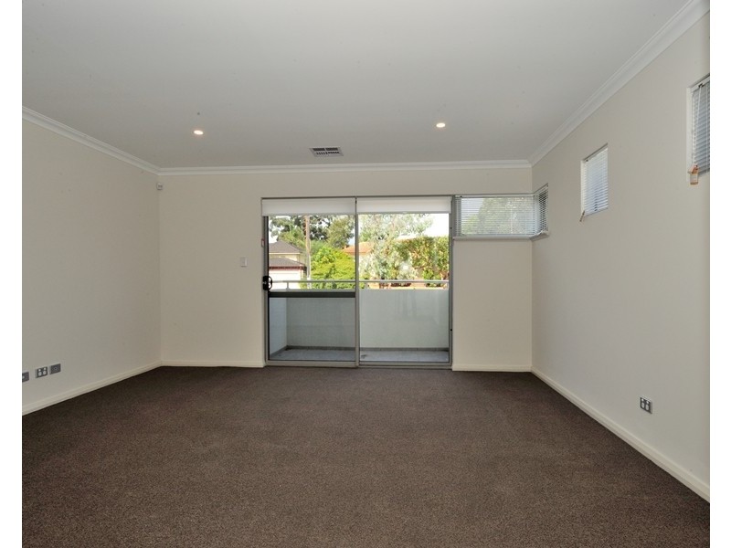 66 A Barnes Street, Innaloo WA 6018
