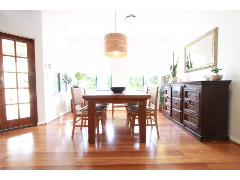 11 Loncar Rise, Gwelup WA 6018