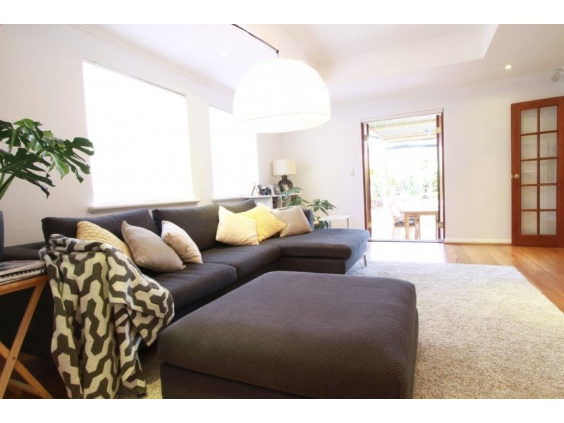 11 Loncar Rise, Gwelup WA 6018