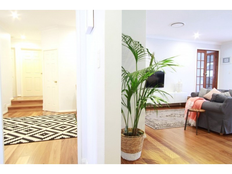 11 Loncar Rise, Gwelup WA 6018