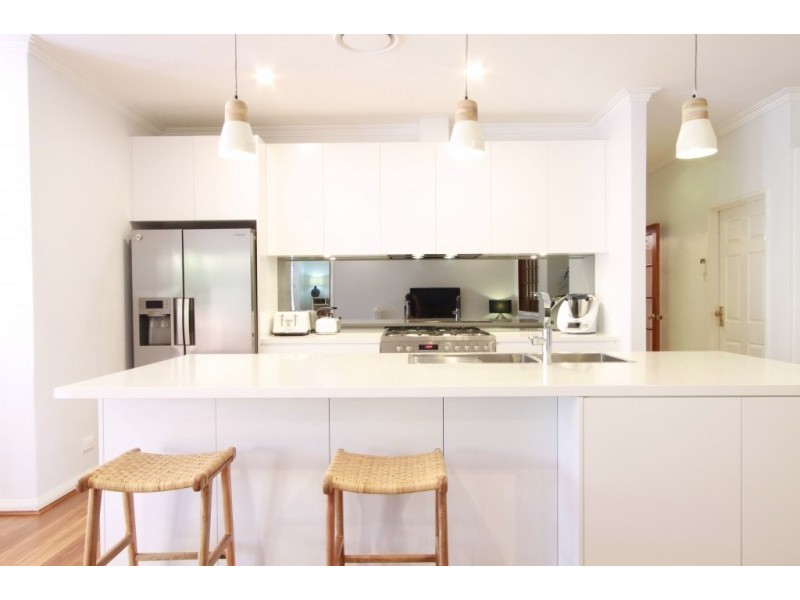 11 Loncar Rise, Gwelup WA 6018