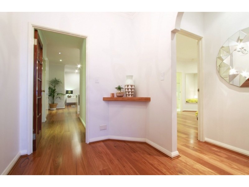 11 Loncar Rise, Gwelup WA 6018