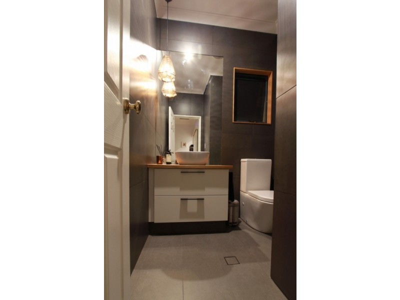 11 Loncar Rise, Gwelup WA 6018