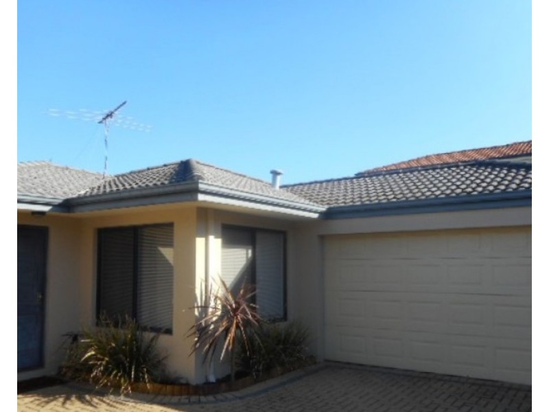 13C Decima Street, Innaloo WA 6018