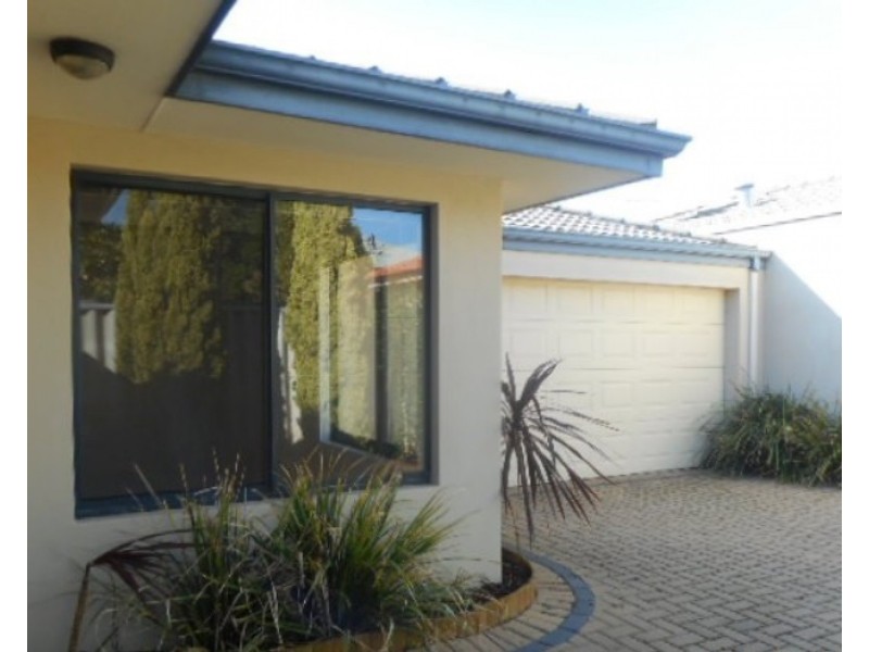 13C Decima Street, Innaloo WA 6018