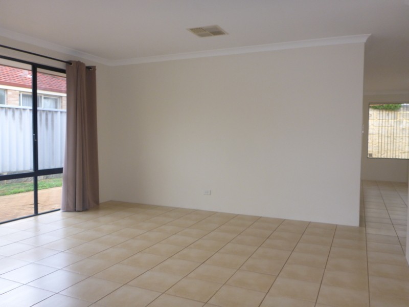 121 Caledonia Avenue, Currambine WA 6028