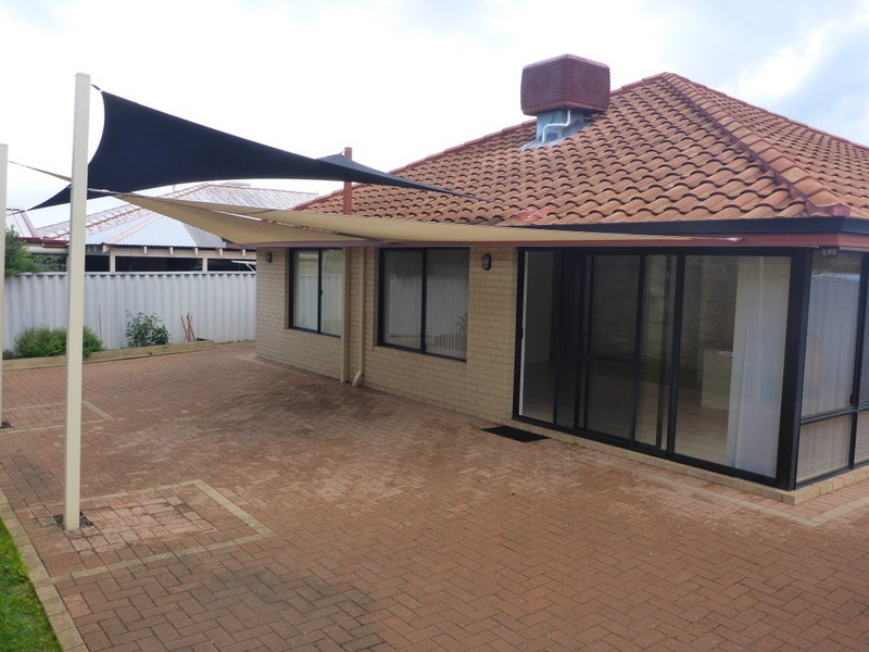 121 Caledonia Avenue, Currambine WA 6028
