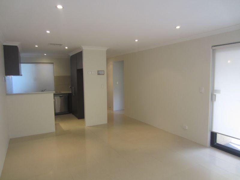 3/6 Sussex Street, Nollamara WA 6061