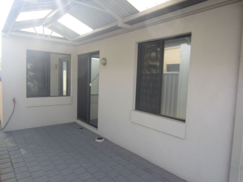 3/6 Sussex Street, Nollamara WA 6061