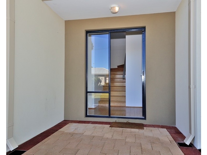 30A Crocker Way, Innaloo WA 6018