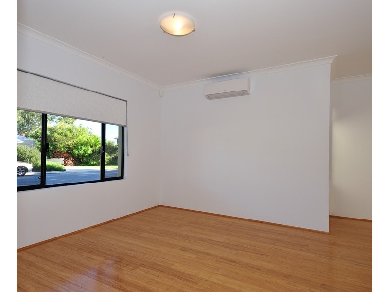 30A Crocker Way, Innaloo WA 6018