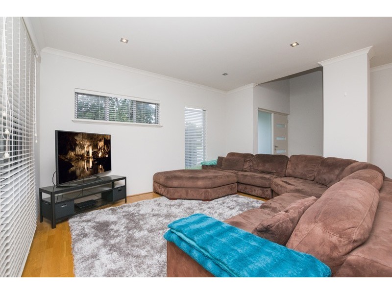 *64 Charles Riley Road, Trigg WA 6029