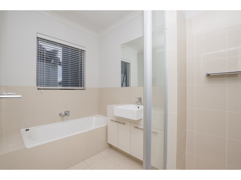 *64 Charles Riley Road, Trigg WA 6029