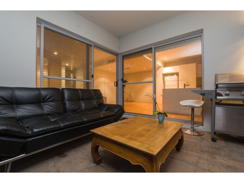 *64 Charles Riley Road, Trigg WA 6029