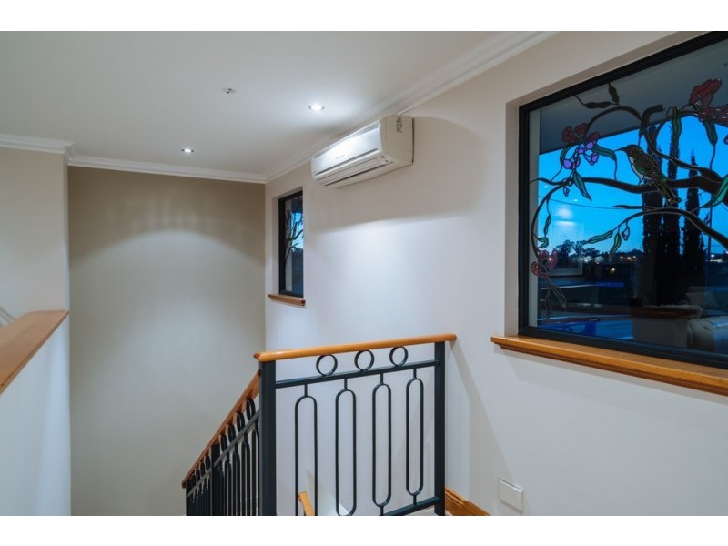 26 Allanson Retreat, Gwelup WA 6018