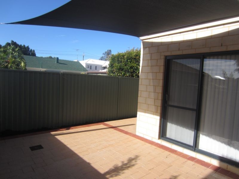 30C Crocker Way, Innaloo WA 6018