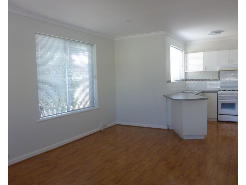 4 Cousins Street, Karrinyup WA 6018