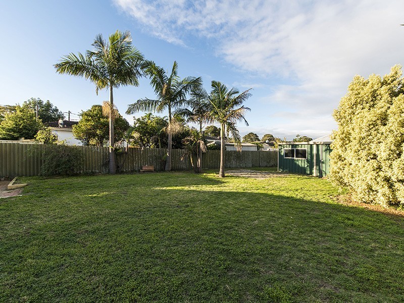 240 Huntriss Road, Doubleview WA 6018