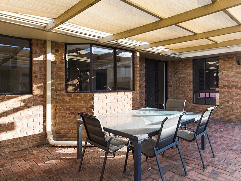 240 Huntriss Road, Doubleview WA 6018