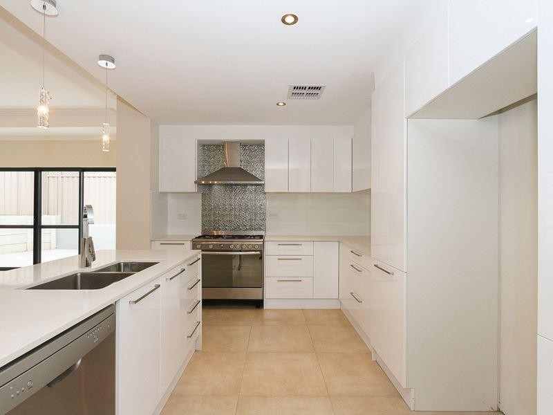 13A Aughton Street, Bayswater WA 6053